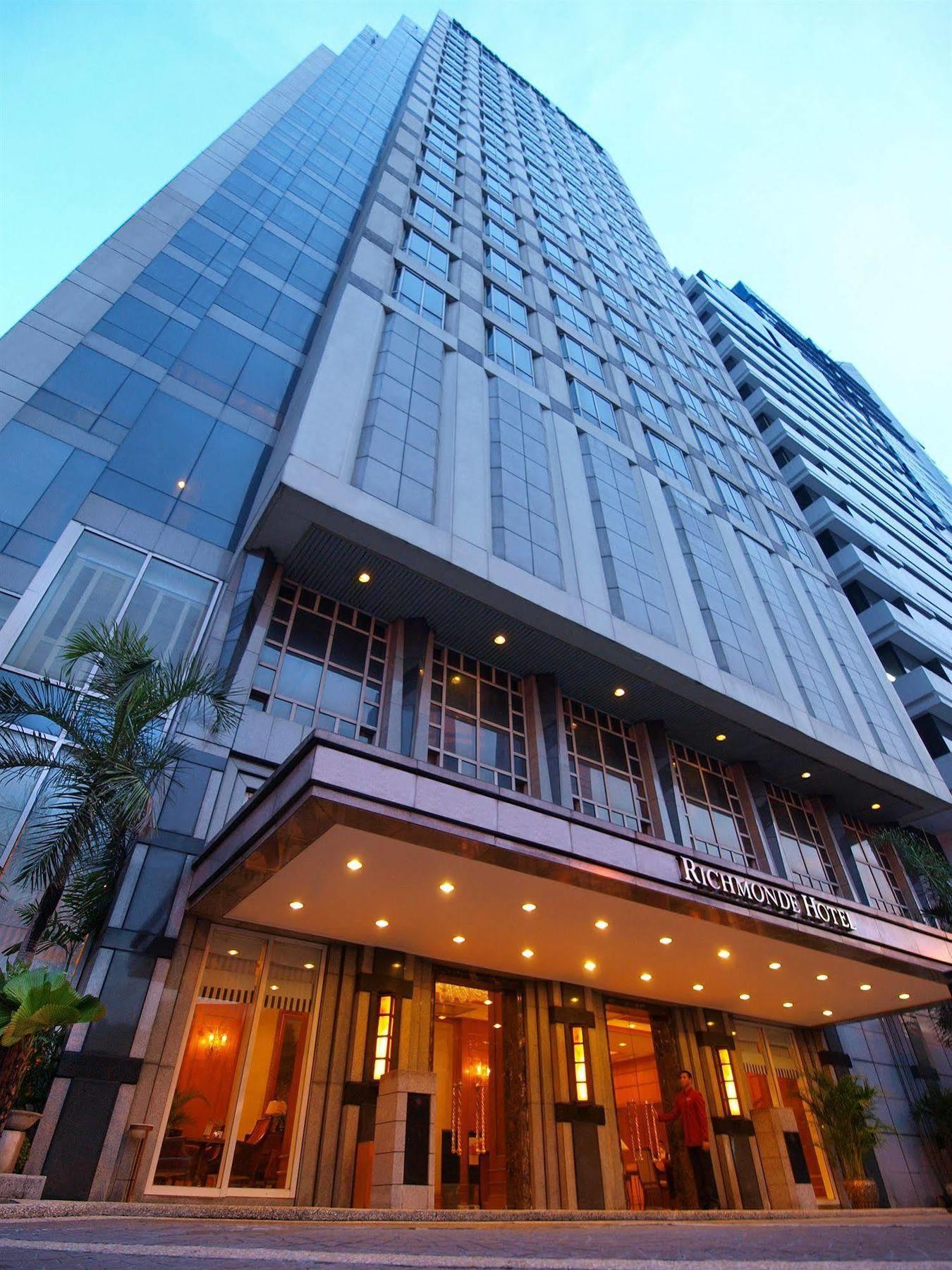 Richmonde Hotel Ortigas Pasig City Εξωτερικό φωτογραφία